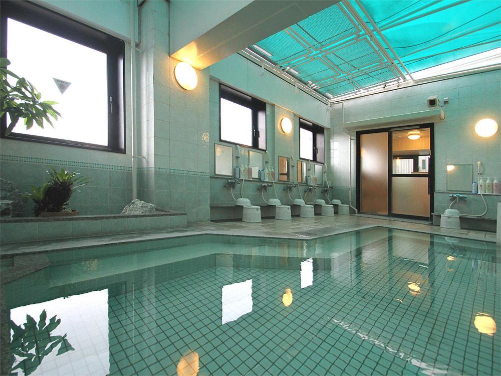 Hotel Route-Inn Naha Asahibashi Eki Higashi Екстериор снимка