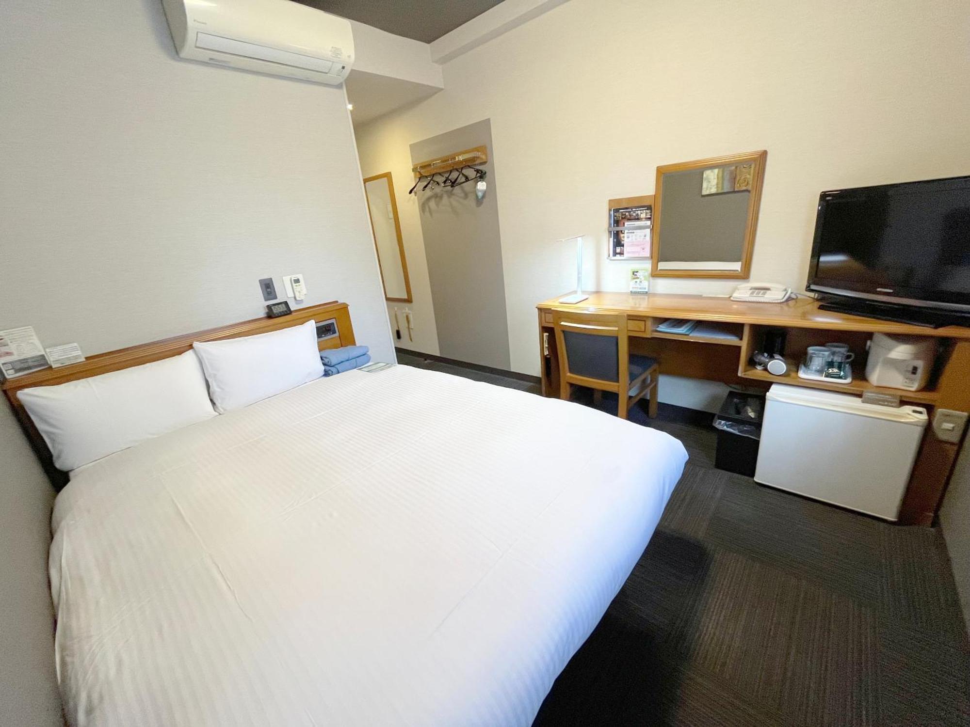 Hotel Route-Inn Naha Asahibashi Eki Higashi Екстериор снимка